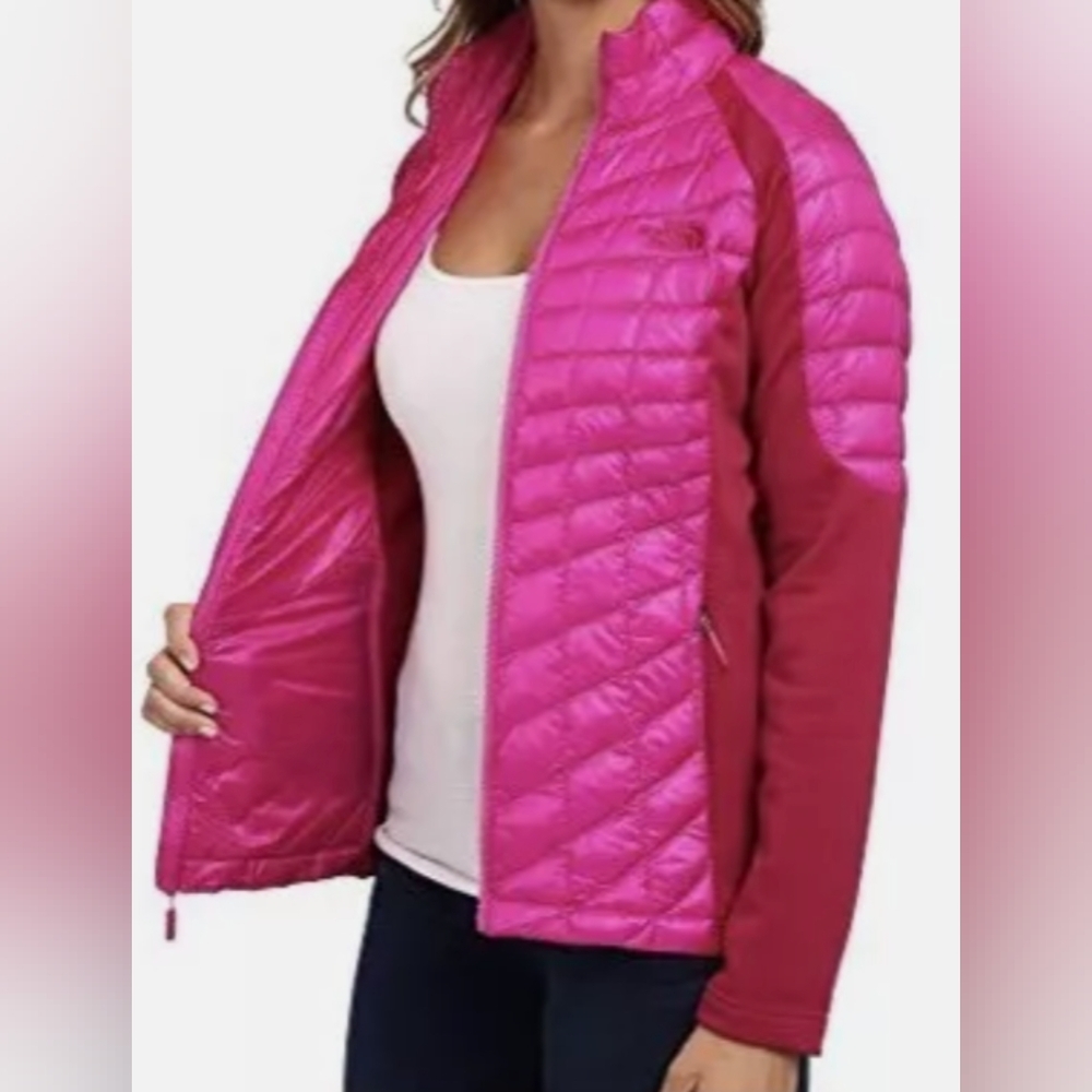 The North Face Women's Thermoball Hybrid Jacket Size S New MSRP $154.99 - Picture 5 of 10